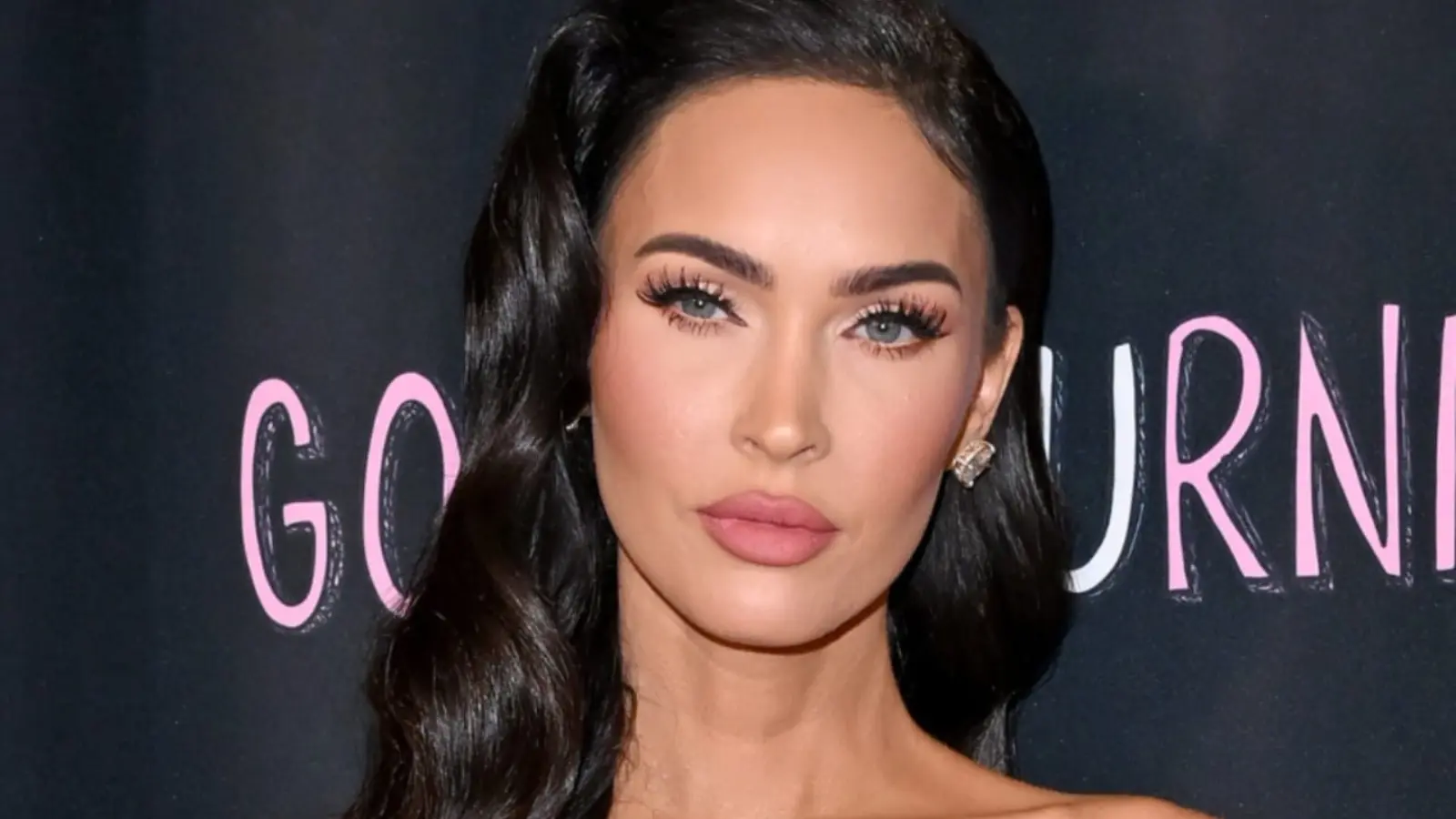 Megan Fox Slammed Into Barricade As A Person Tries To Attack Her ...